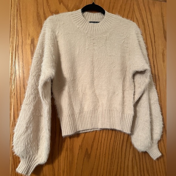MinkPink Ester Knit Sweater - NWT - Size M - Picture 2 of 14